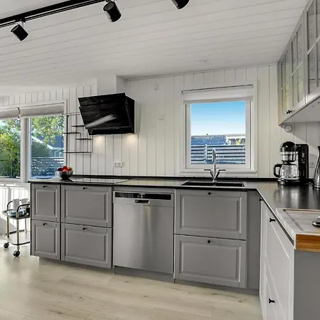 Stunning In With Wifi Hadsund