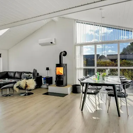 Feriehus Stunning In With Wifi *